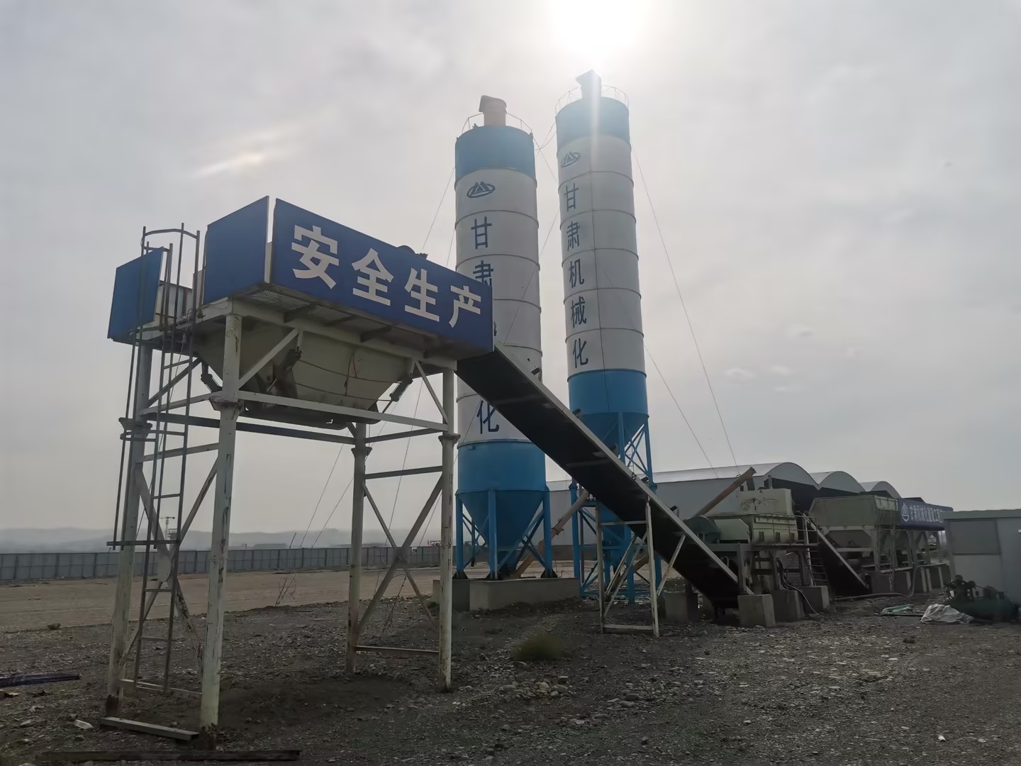 甘肅機械化公司-1500A穩定土控制系統